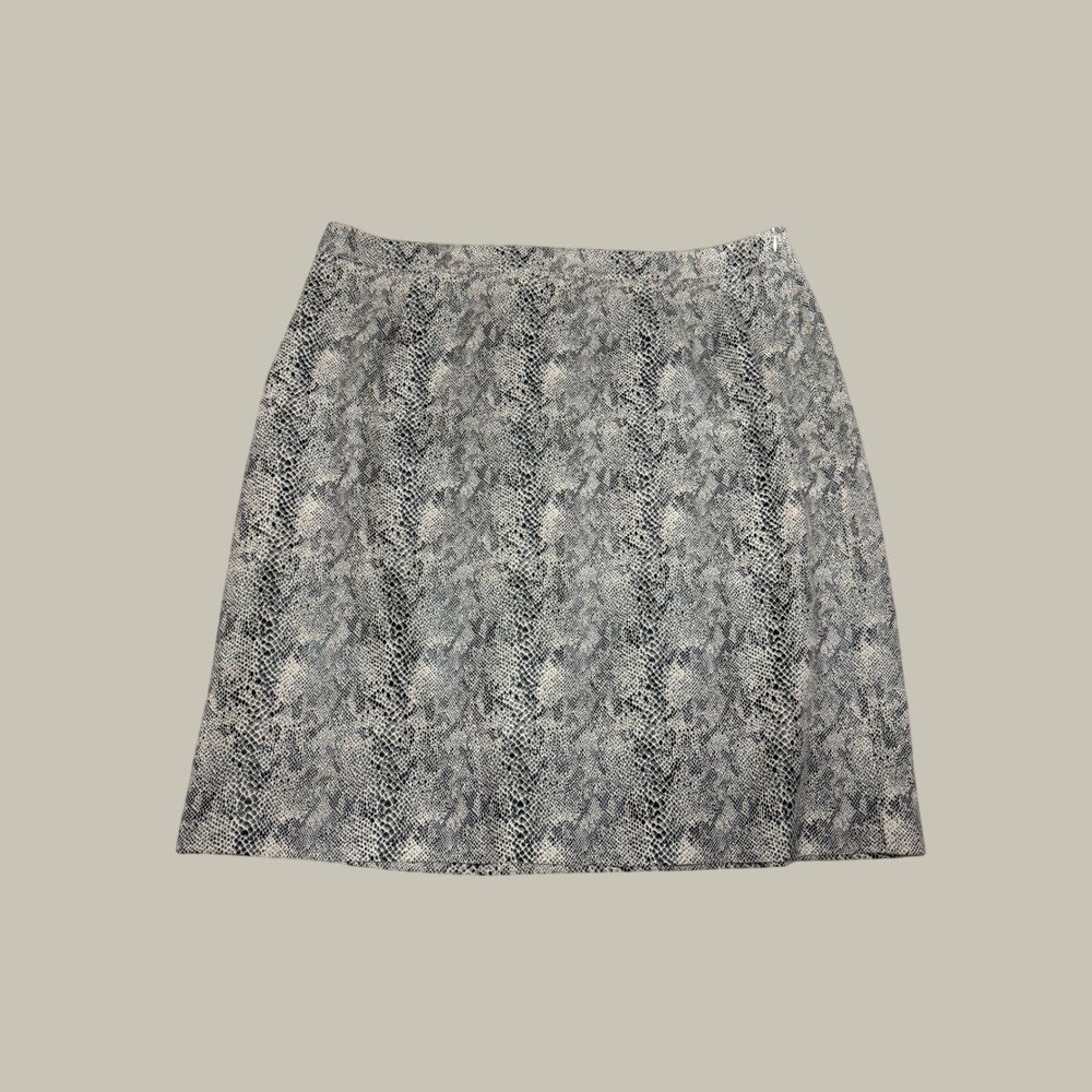 Skies Are Blue Snakeskin Faux Suede Mini Skirt Grey Black Beige 2X Neutral